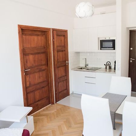 Apartment Nearto Old Town Na Ustroniu Street Krakkó Kültér fotó